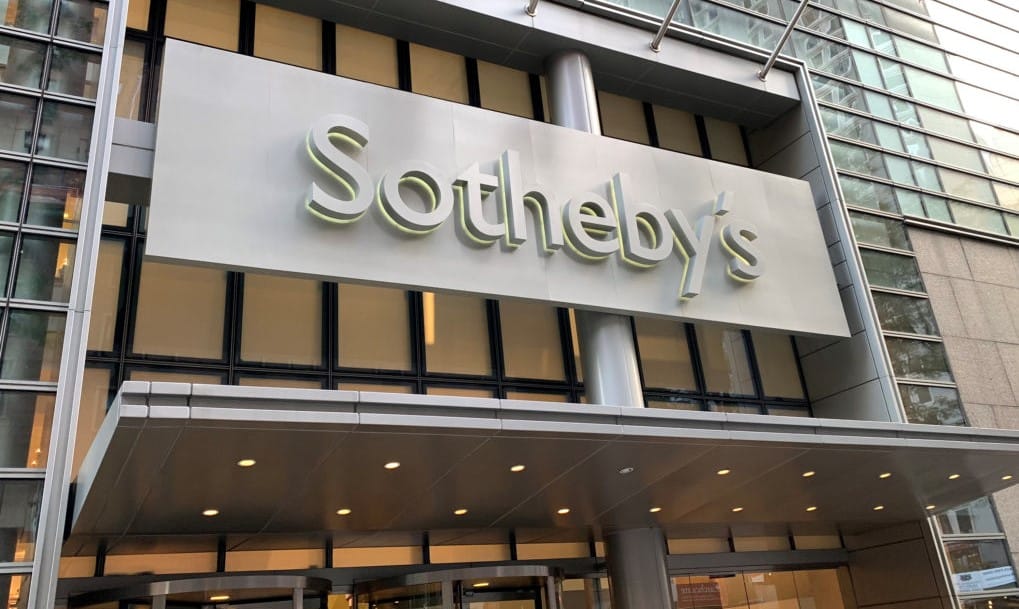 Уникальный голубой бриллиант был выставлен в Дубае