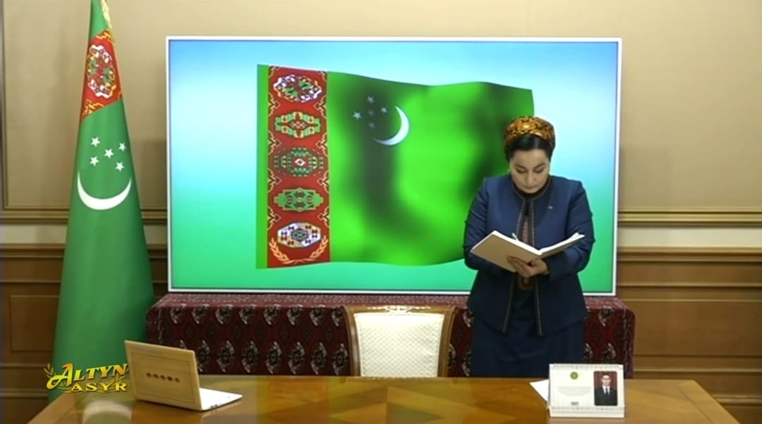 Serdar Berdimuhamedov gave a reprimand to the Deputy Prime Minister for Culture and Media