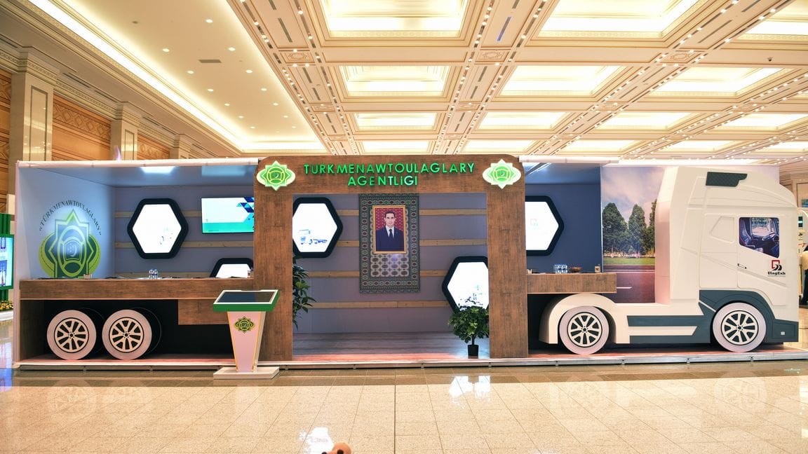 «Туркменавтоулаглары» демонстрирует плюсы применения цифровых технологий в транспортной сфере