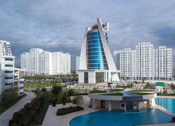 Türkmenistanyň Döwlet ösüş bankyna täze ýolbaşçy bellenildi