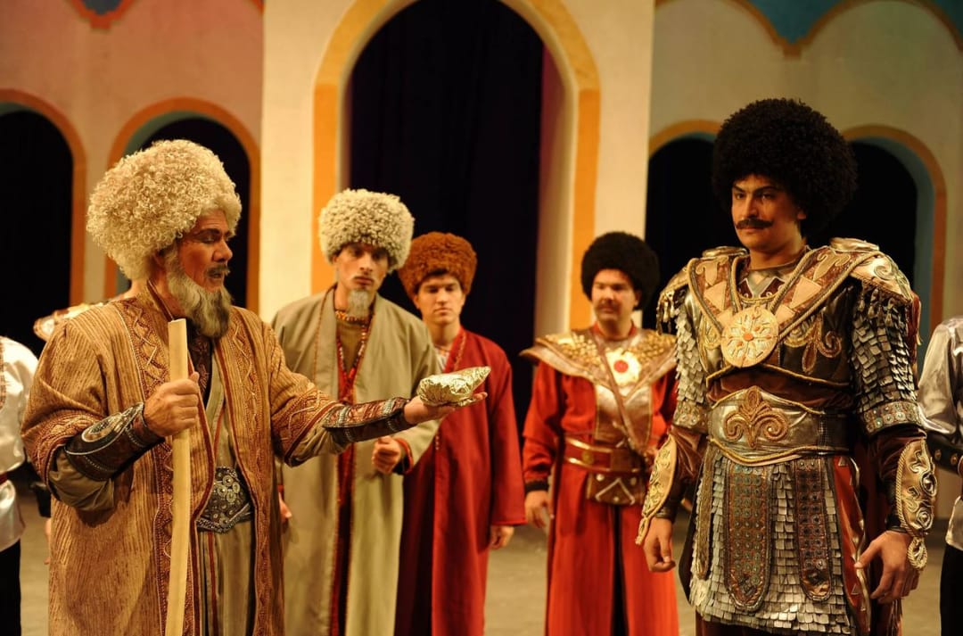 Театры туркменской столицы представили репертуар спектаклей на грядущие выходные