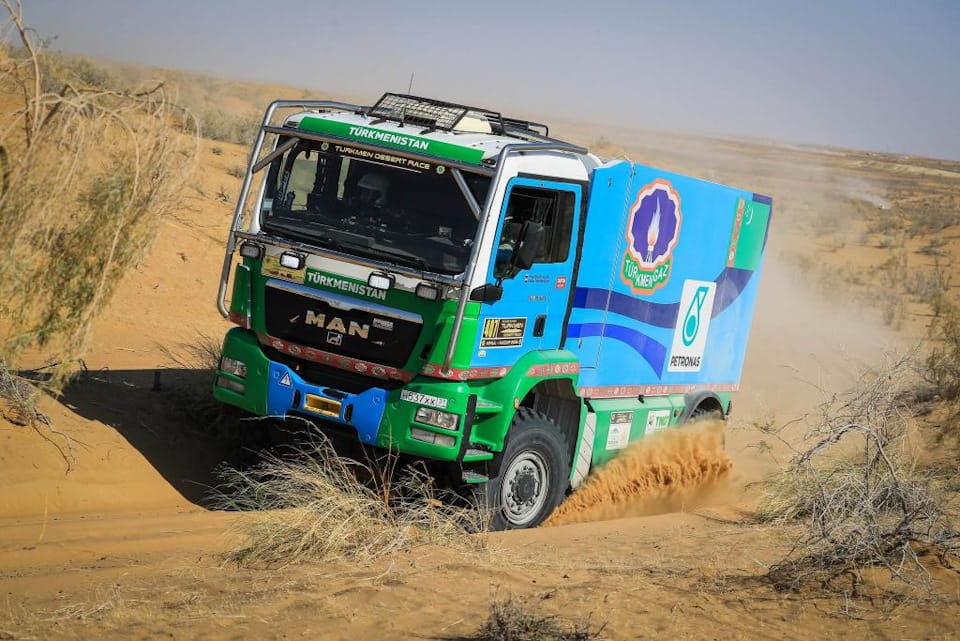 Racers from Turkmenistan will participate in the rally-raid “Silk Way”