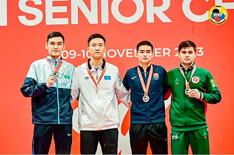 Bayry Bayryev, as part of the Turkmenistan national team, won a bronze medal at the Asian Open Karate Championship