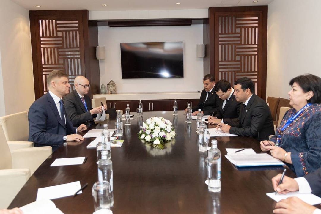 Туркменистан укрепляет транспортные связи со странами СНГ в рамках коридора «Север-Юг»