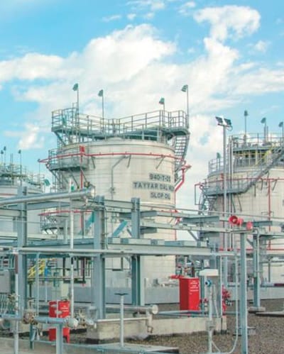 Химический завод в Туркменабате освоил выпуск крема для обуви