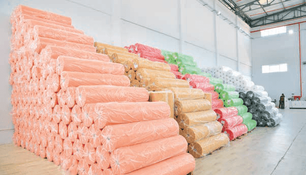 В Туркменистане осваивают производство нетканых материалов