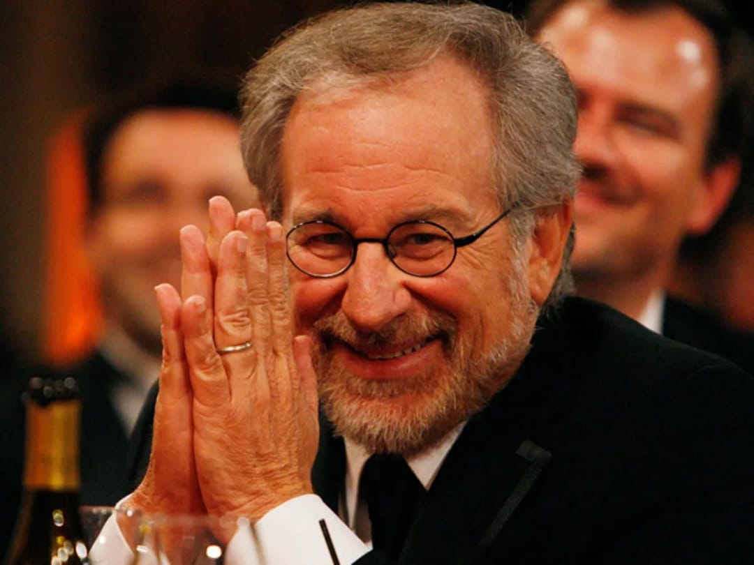 “Netflix” üçin kino surata düşürer