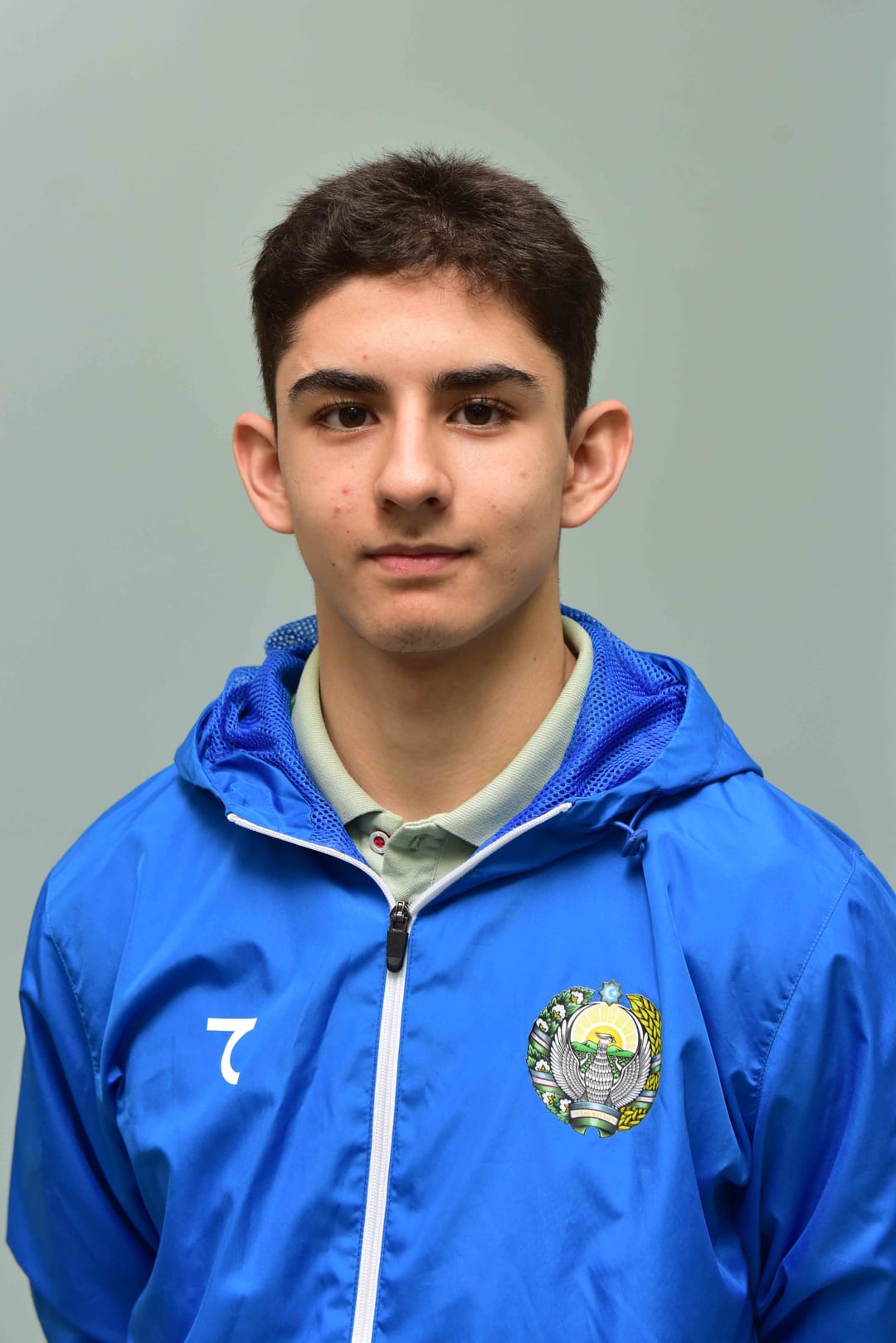 Özbegistanly hokkeýçi Aşgabatdaky halkara ýaryşyň netijeli oýunçylarynyň başyny çekýär