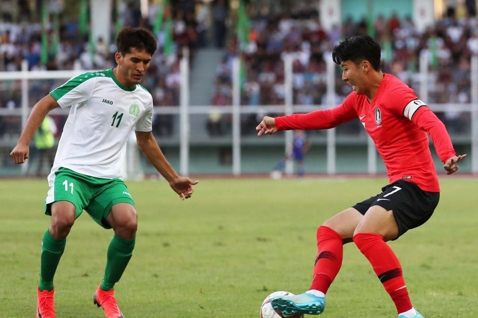 Форвард сборной Туркменистана Мурад Якшиев перешел в «Шагадам»