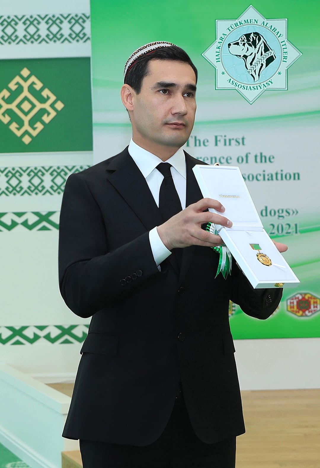 Сердар Бердымухамедов удостоен почётного звания «Заслуженный собаковод Туркменистана»