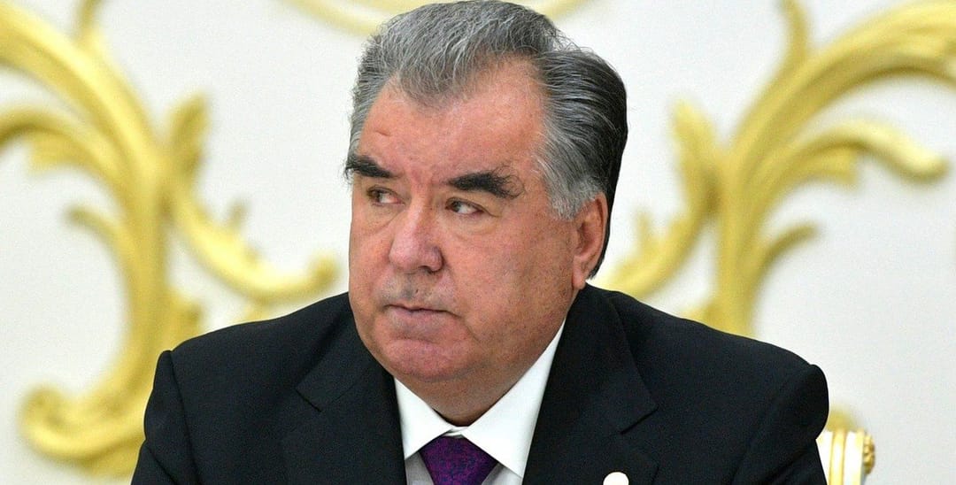 Türkmenistanyň Prezidenti Emomali Rahmona onuň aýal doganynyň aradan çykmagy zerarly gynanç bildirdi