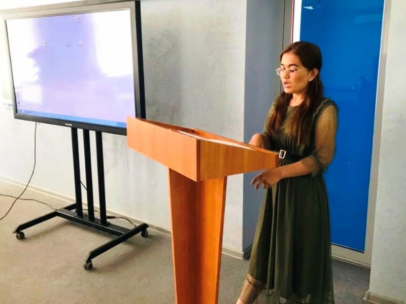 Первыми выпускниками АГУ по специальности русский язык как иностранный стали 63 туркменистанца 