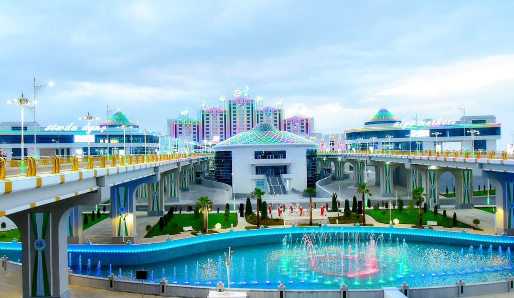 Çarşenbe güni Aşgabatda az-kem ýagşyň ýagmagyna garaşylýar