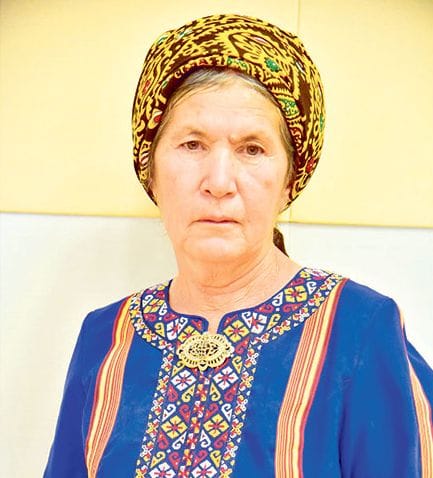 Жительница Халачского этрапа собрала дома музей старины