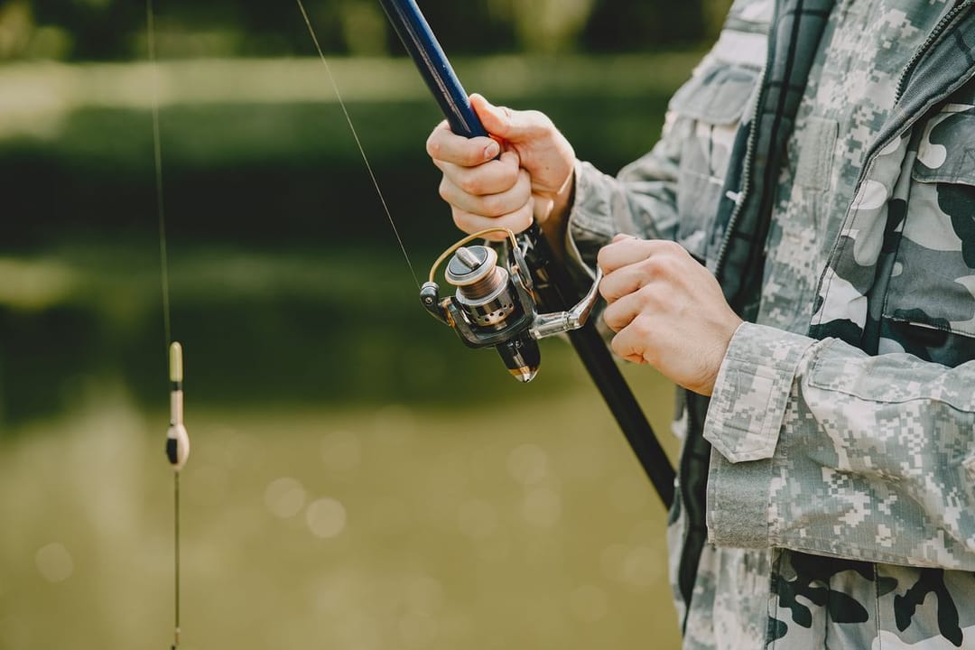 Scientists have found that fishing has a positive effect on the mental health of men