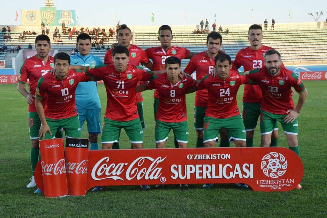 Арсланмурад Аманов стал вице-чемпионом Узбекистана в составе ташкентского «Локомотива»