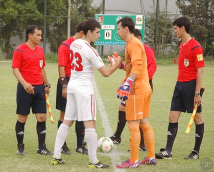 Фоторепортаж матча МТТУ - "Ахал"