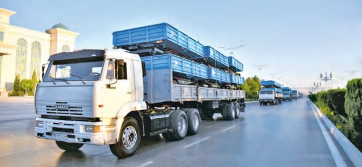 A new batch of Uzbek tractor trailers has arrived in Turkmenistan