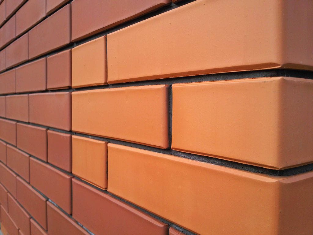 В Лебапе строят керамический завод высоких технологий