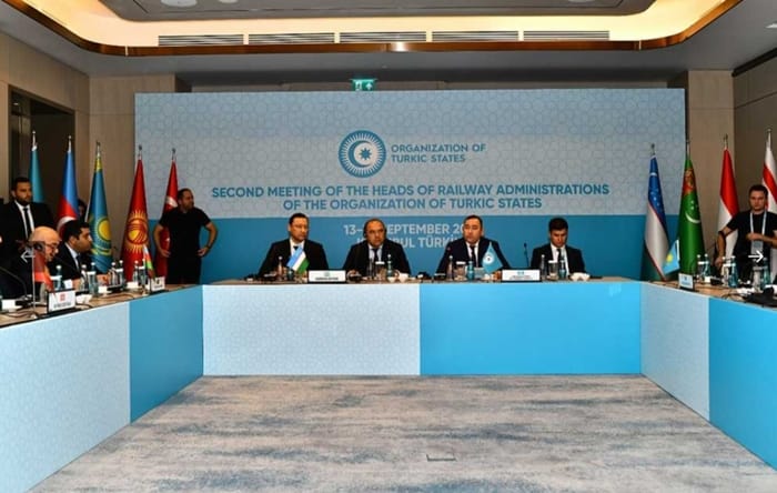 Türkmenistan ulag geçelgeleri arkaly sebitara gatnaşyklary berkitmäge gatnaşýar