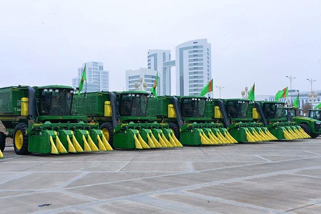 В Ашхабаде подписали солидный пакет документов о сотрудничестве в агросфере