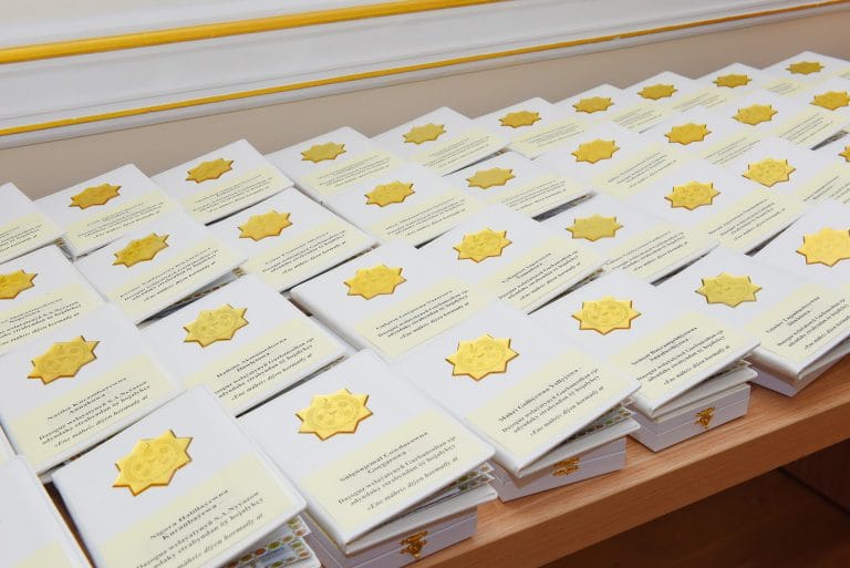 Prezident köp çagaly enelere  «Ene mähri» adyny dakmak barada Permana gol çekdi