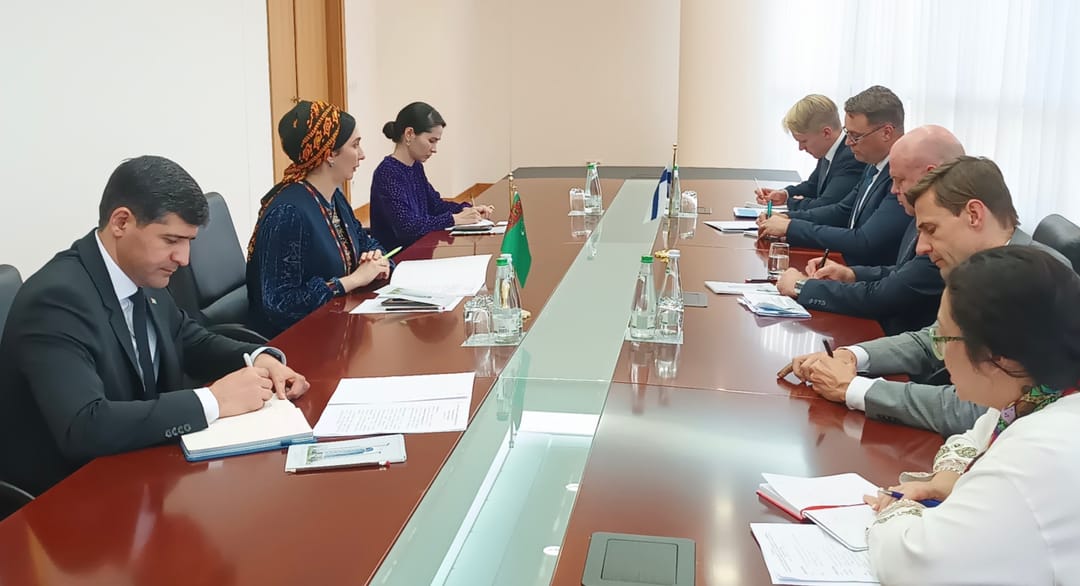 M.Bäşimowa Finlýandiýanyň ÝHHG-däki hemişelik wekili bilen duşuşdy