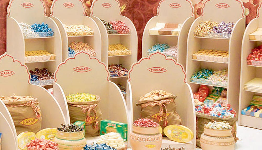 К Новому году туркменская кондитерская фабрика Hasar выпустила 200 тысяч сладких подарков