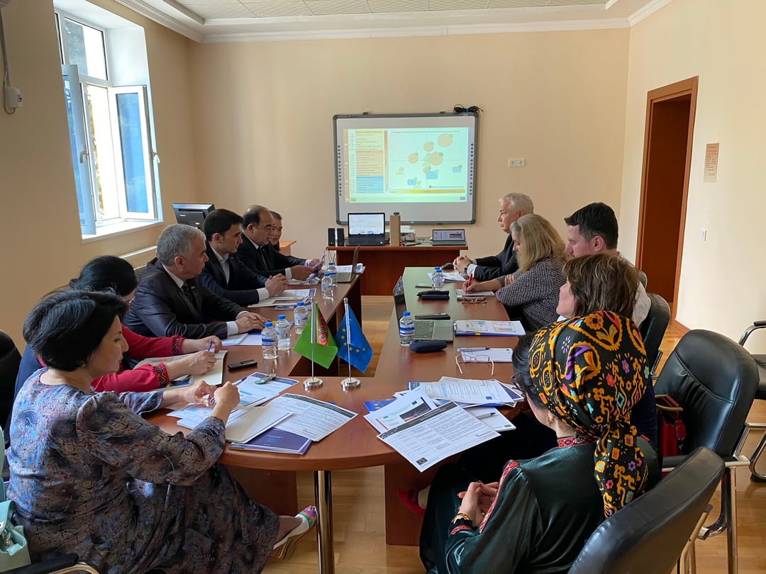 В Ашхабаде состоялось 7-ое заседание Руководящего комитета проекта ЕС “Содействие системе образования в Туркменистане’’