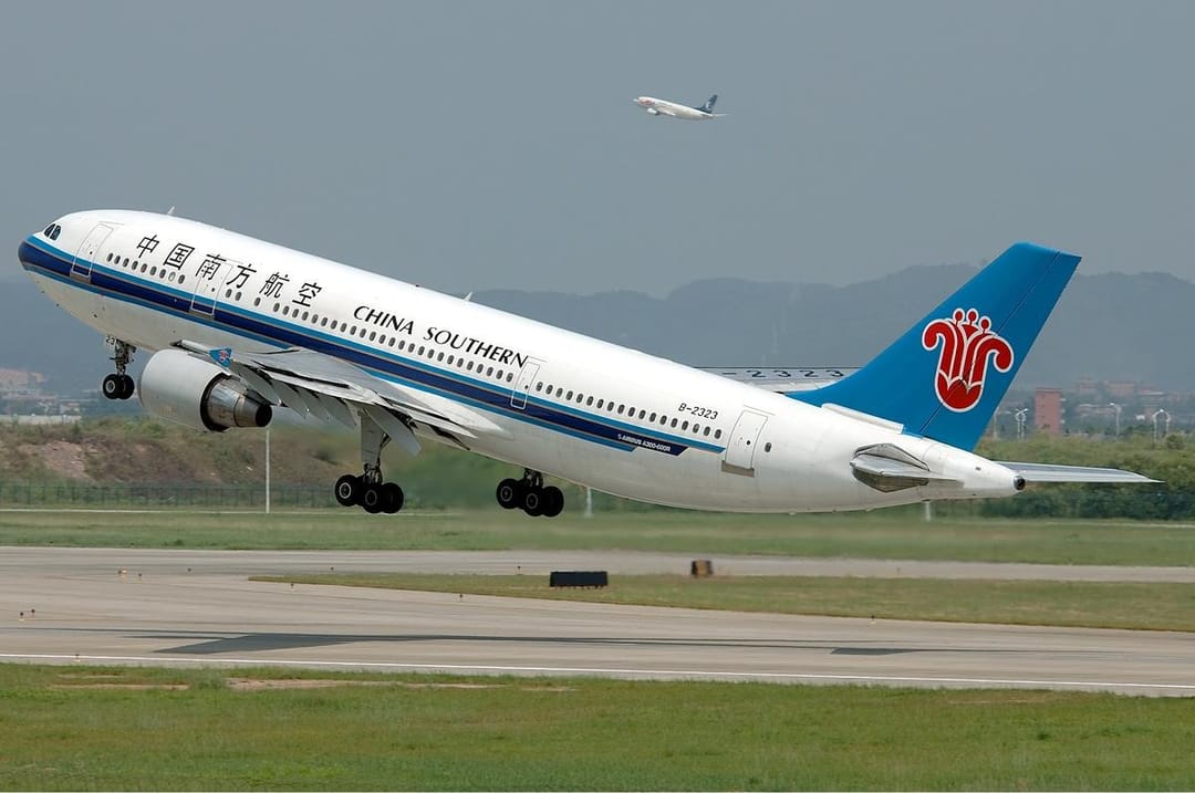 «China Southern Airlines» Siandan Aşgabada yzygiderli howa gatnawlaryny gaýtadan dikeldýär