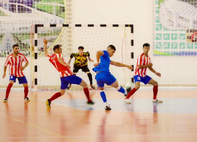 Türkmenistanyň futzal boýunça Naýbaşy ligasyna badalga berildi