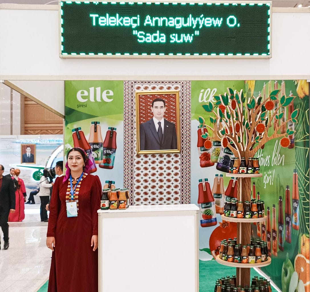 «Sada suw» miweli içgileri ykdysady özgertmeleriň sergisinde tanyşdyrylar