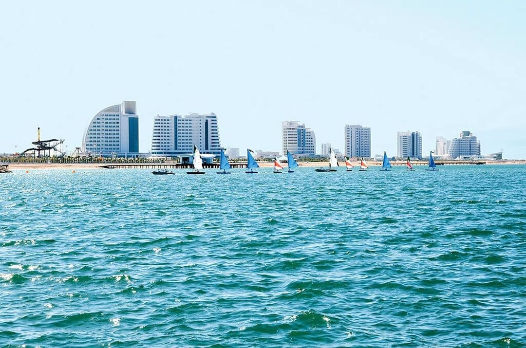 На побережье «Авазы» пройдет первый пляжный фестиваль диджеев