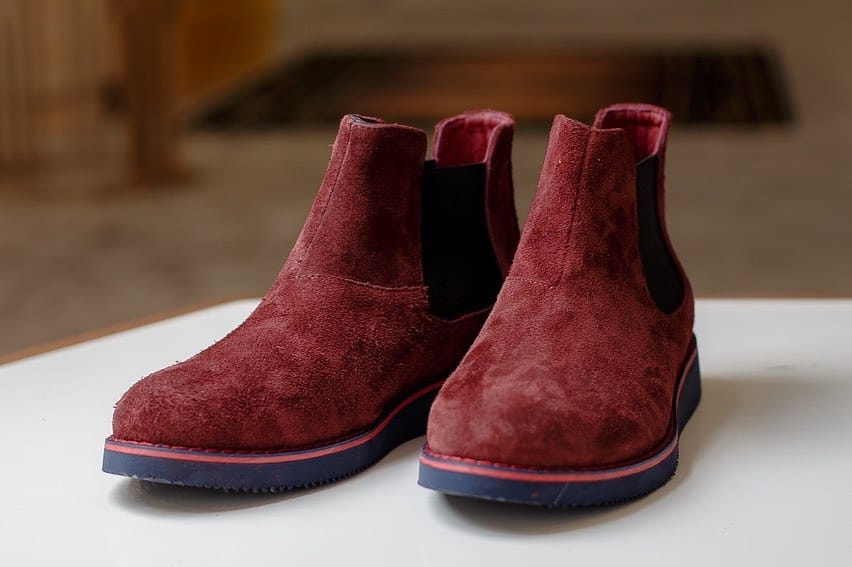 MB shoes осваивает производство мужских ботинок "Челси"