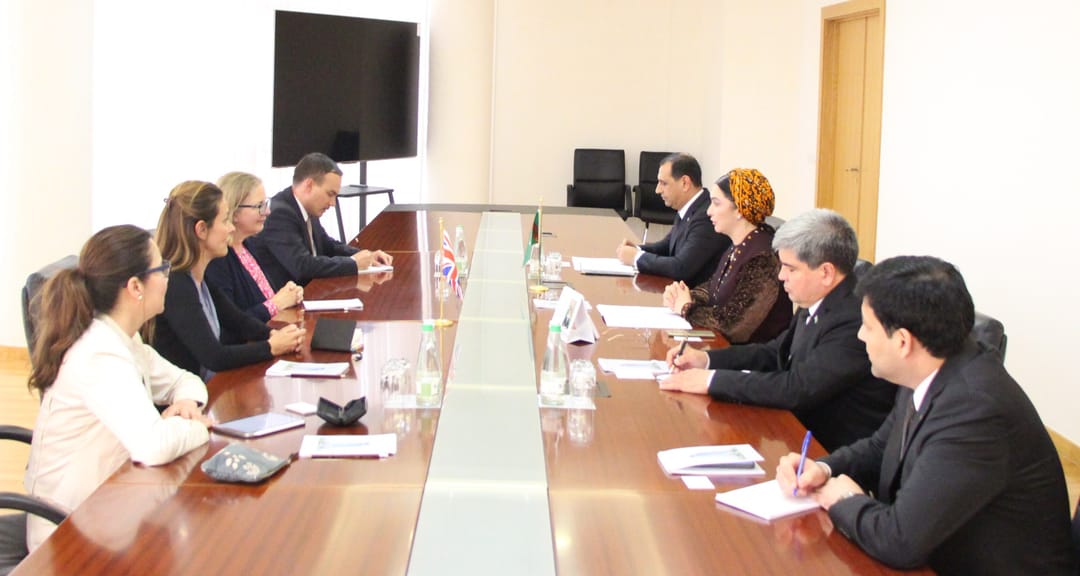 Туркменистан и UK Export Finance рассмотрели перспективы расширения сотрудничества