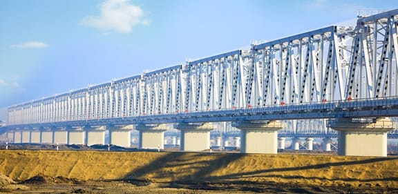 Открытие железнодорожного и автомобильного мостов Туркменабат-Фараб имеет историческое значение