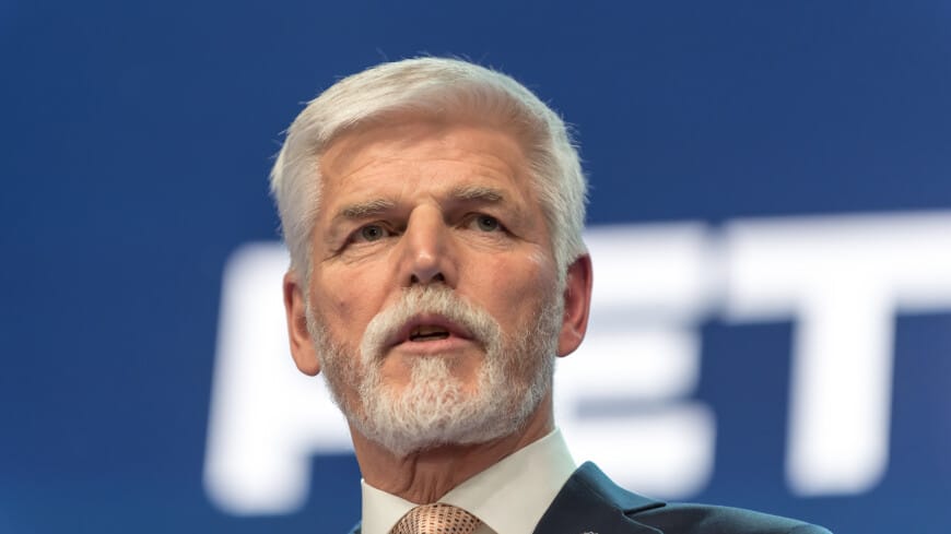 Çehiýanyň Prezidenti motosikl sürýärkä şikes aldy