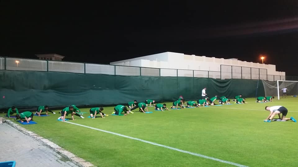 Сборная Туркменистана по футболу прибыла в Дубай на учебно-тренировочные сборы