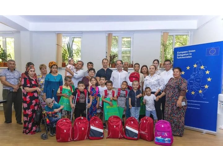 The EU Delegation to Turkmenistan donated school kits to the Disability Support Center