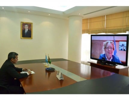 Глава МИД Туркменистана провёл встречу с высокопоставленным представителем ООН