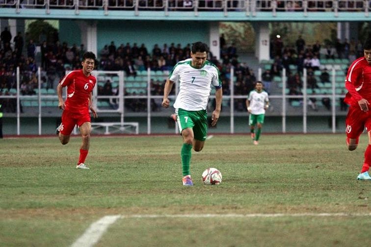 «Согдиана» интересуется туркменским полузащитником Арсланмурадом Амановым