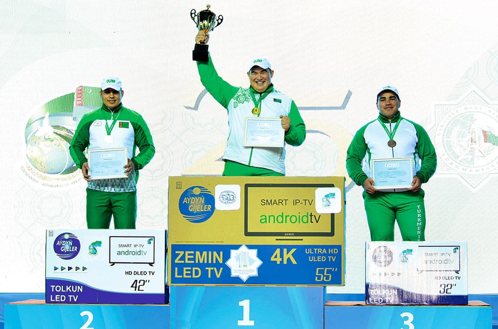 В Ашхабаде завершился открытый чемпионат Туркменистана по тяжелой атлетике