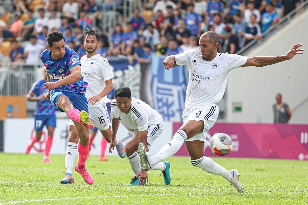 Mingazow Gonkongyň çempionatynyň täze möwsümindäki ilkinji goluny geçirdi