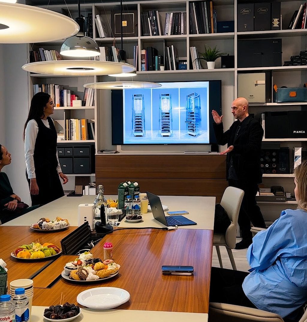 Известный итальянский архитектор Андреа Капуто провел презентацию в шоуруме Hermitage Home Interiors