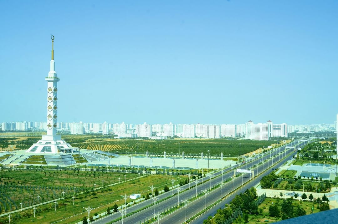 Предвыборная кампания за пост Президента Туркменистана набирает обороты: до голосования осталось менее двух недель