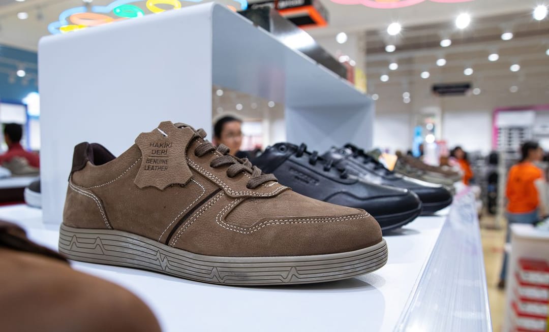 Обувной магазин FLO в Ашхабаде переносит дату открытия