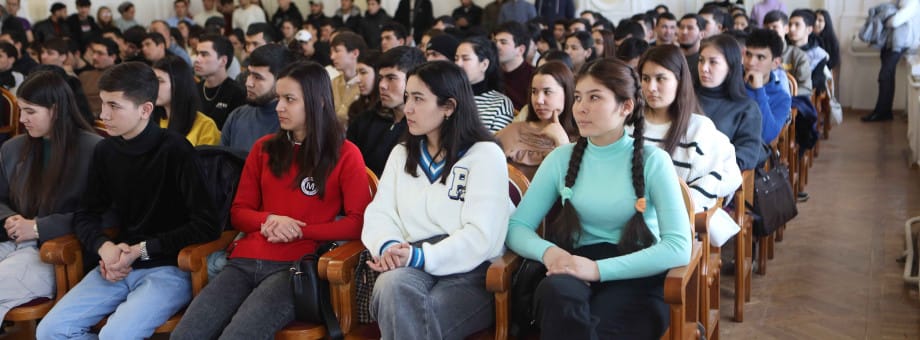 Презентация первой книги Президента Туркменистана прошла в казанском технологическом вузе