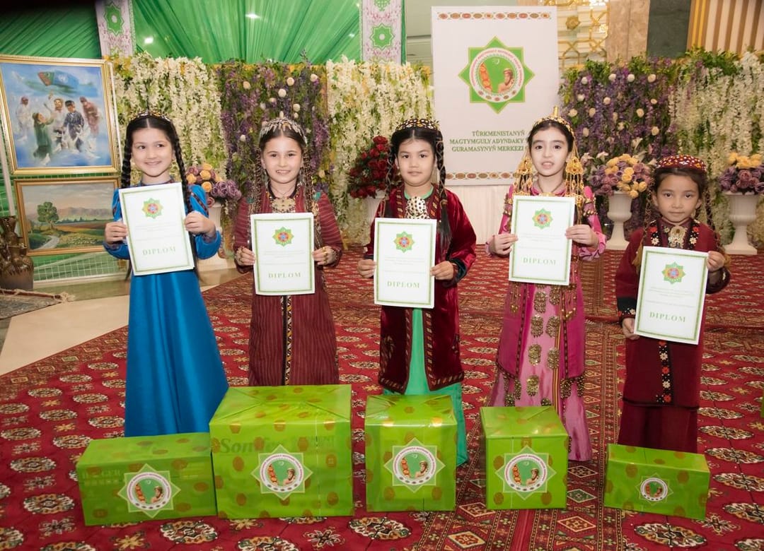 «Iň eýjejik gyzjagaz — 2022» bäsleşigiň jemleýji tapgyry geçirildi