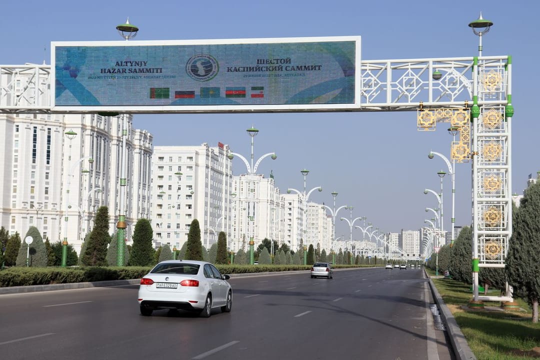 В Ашхабаде начал свою работу шестой Каспийский саммит