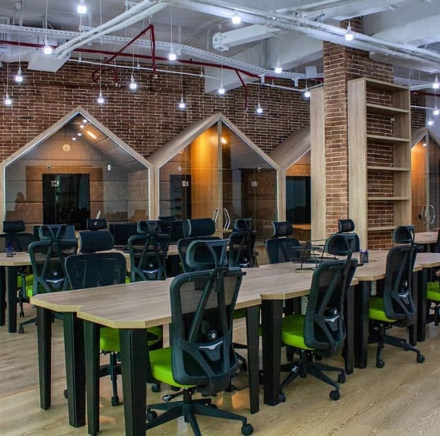 Aşgabatda duýgulary dolandyrmak boýunça okuw sapagy geçiriler